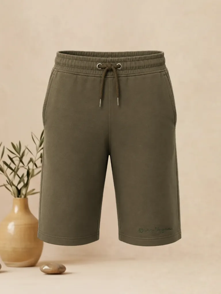 Medina Shorts in Oasis Moss